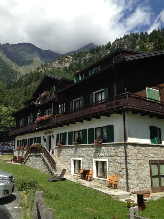 مبيت وإفطار ماكوجناجا Casa Alpina Don Guanella المظهر الخارجي الصورة